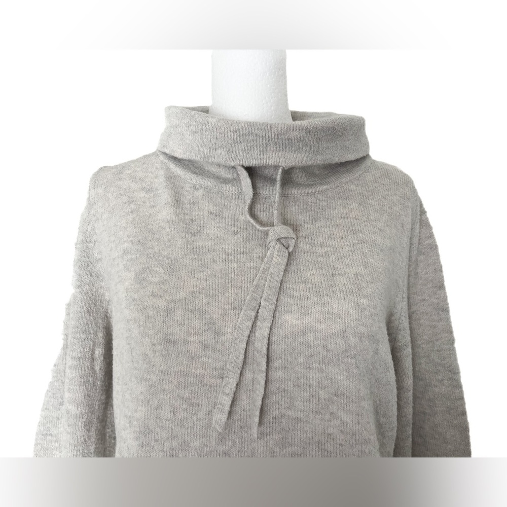 Loft Women’s Ivory Grey Heather Drawstring Cowl Neck Sweater